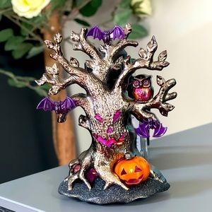 Bath and Body Works Haunted Tree Wallflower Plug